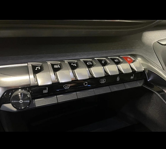 Peugeot 5008 27 of 30