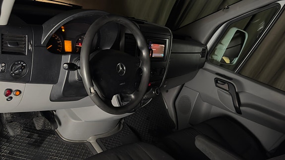 Mercedes-Benz Sprinter-Klasse 12 of 19