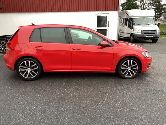 Volkswagen Golf-Serie 5 of 13