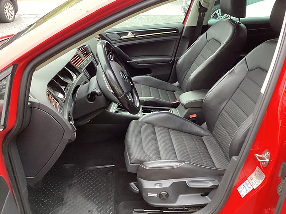 Volkswagen Golf-Serie 12 of 13