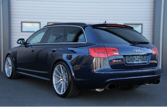 Audi RS6 4 of 30