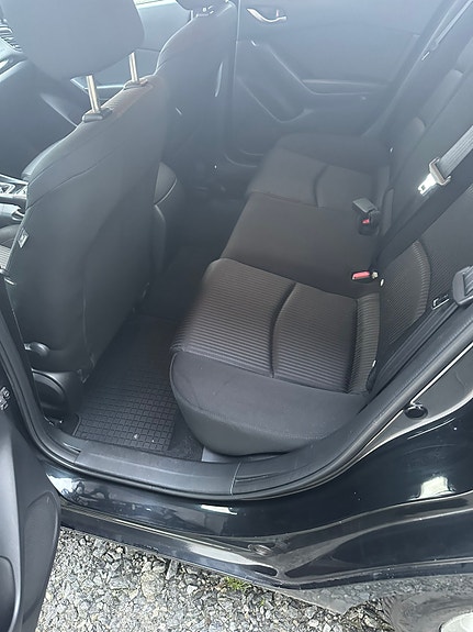 Mazda 3 11 of 30