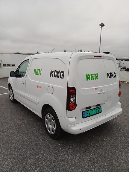 Peugeot Partner Electric 2014 photo 5