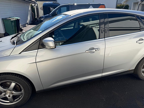 Ford Focus 18 of 23