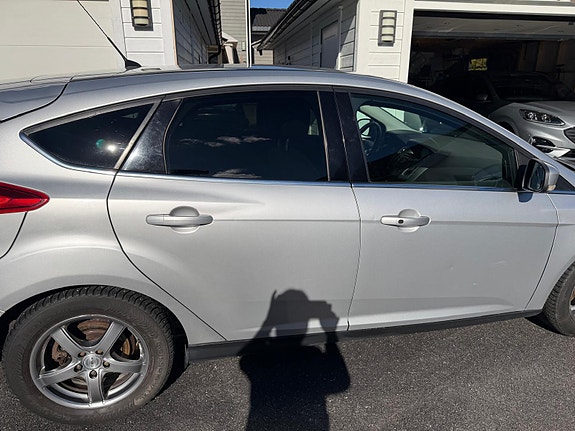 Ford Focus 10 of 23