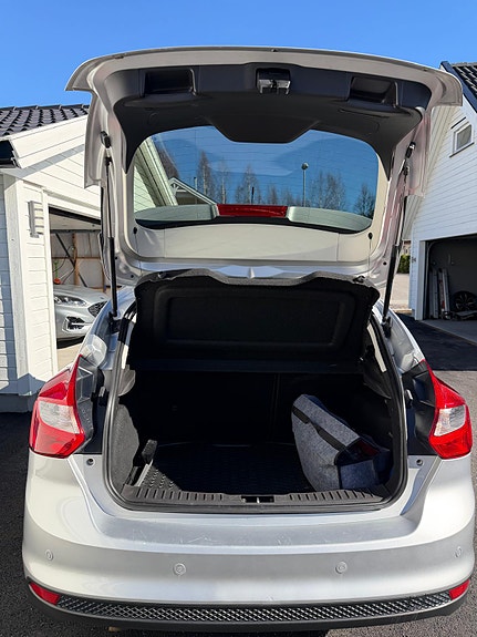 Ford Focus 11 of 23