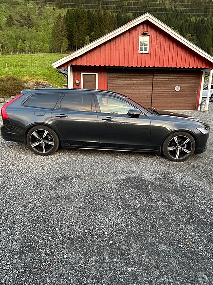 Volvo V90 9 of 27
