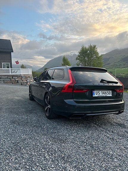 Volvo V90 14 of 27