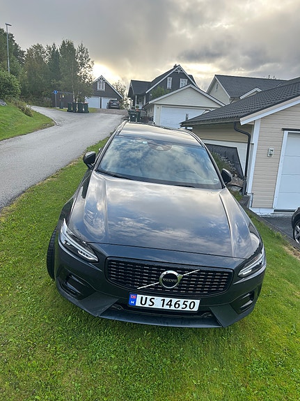 Volvo V90 3 of 27