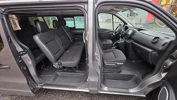 Opel Vivaro 8 of 20