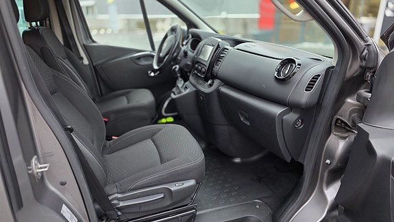 Opel Vivaro 7 of 20