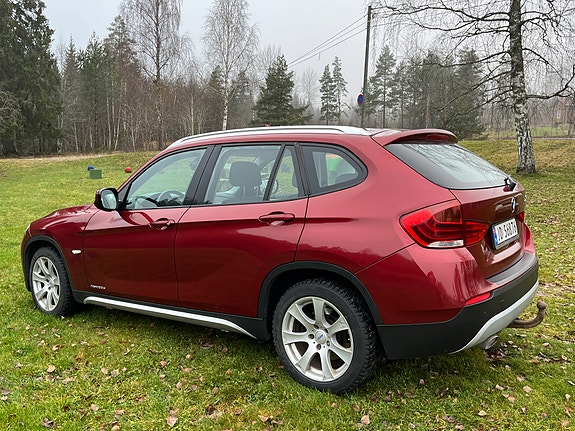 BMW X1 4 of 11