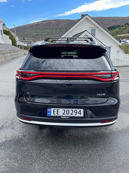 BYD Tang 7 of 27