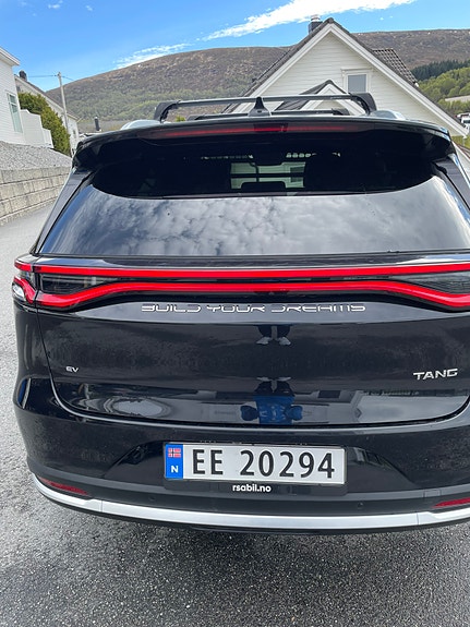 BYD Tang 8 of 27