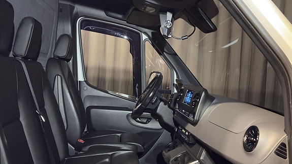Mercedes-Benz Sprinter-Klasse 23 of 25
