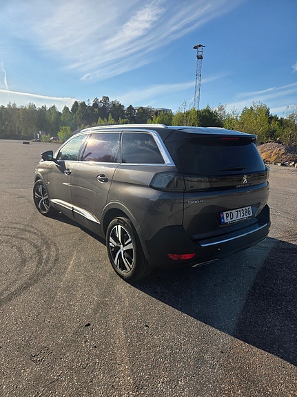 Peugeot 5008 6 of 15