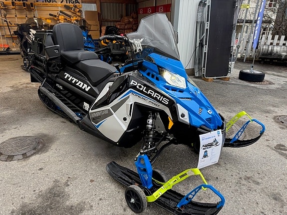 Polaris Titan Nordic Pro Adventure 650 155 DEMO 7 of 13