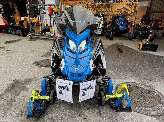 Polaris Titan Nordic Pro Adventure 650 155 DEMO 5 of 5