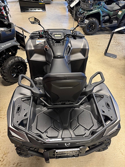 Can-Am Outlander MAX XT 700 ABS 12 of 12