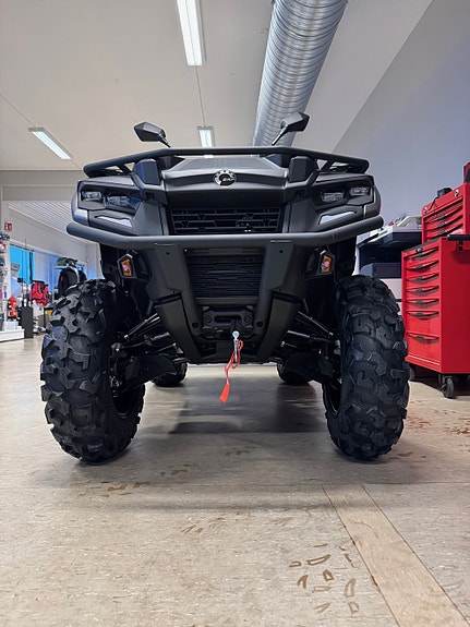 Can-Am Outlander MAX XT 700 ABS 9 of 12