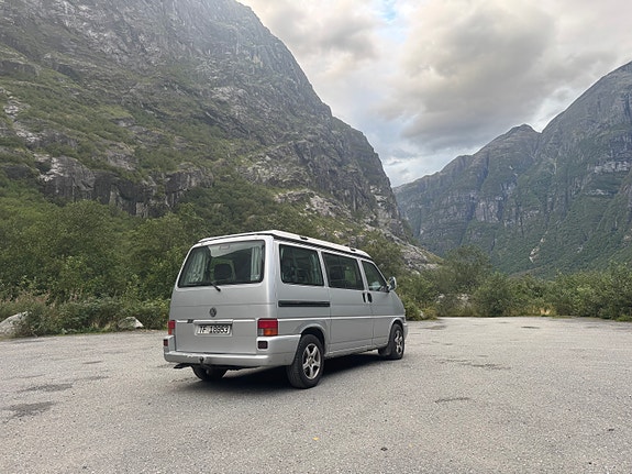 Volkswagen Multivan 24 of 28
