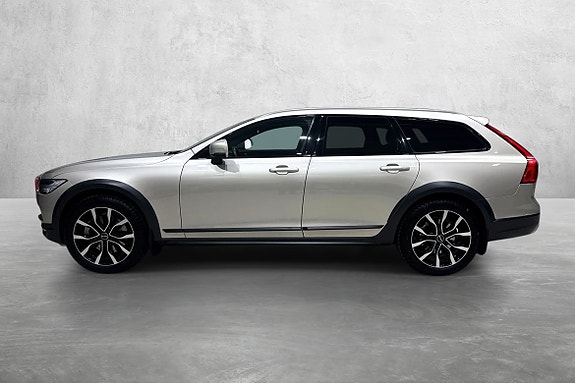 Volvo V90 Cross Country