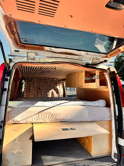 Mercedes-Benz Vito 111 11 of 22