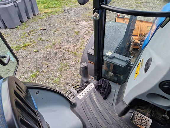 New Holland T5.115 2014, kr 625 000,-