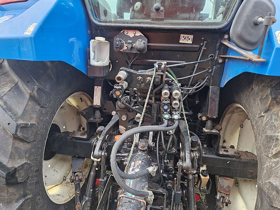 New Holland T5.115 2014, kr 625 000,-