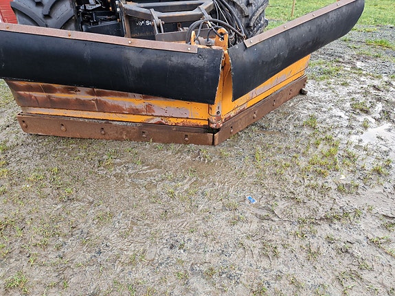 New Holland T5.115 2014, kr 625 000,-