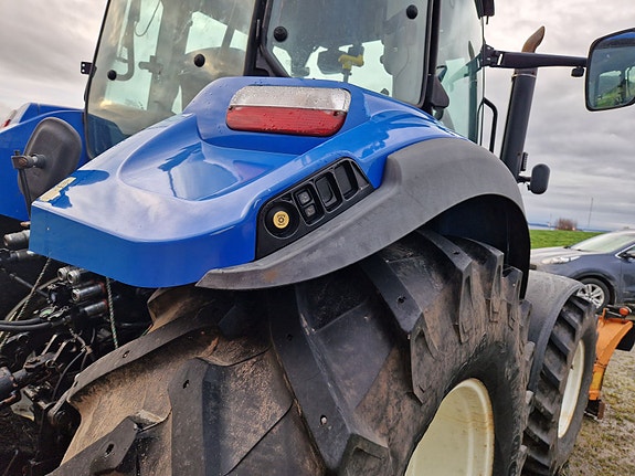 New Holland T5.115 2014, kr 625 000,-