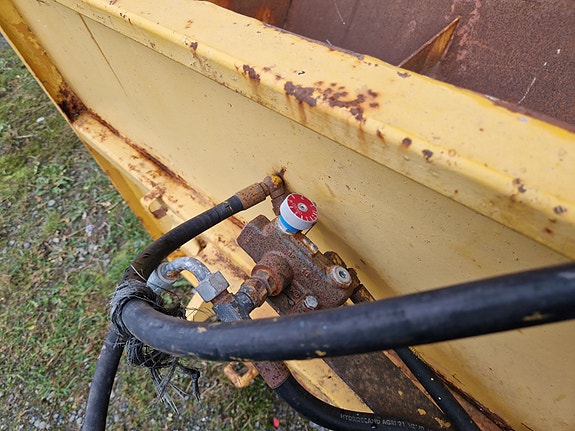 New Holland T5.115 2014, kr 625 000,-