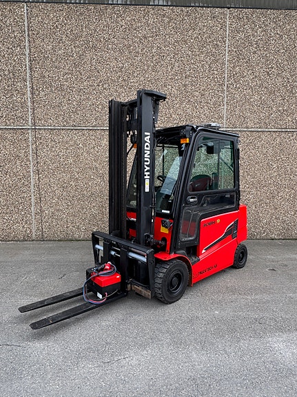 Hyundai 3T Elektrisk truck 2 of 15