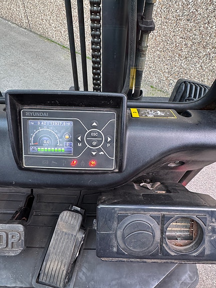 Hyundai 3T Elektrisk truck 11 of 15
