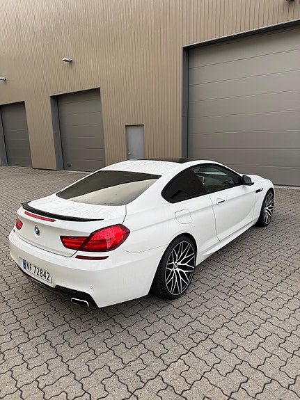 BMW 650i 13 of 21