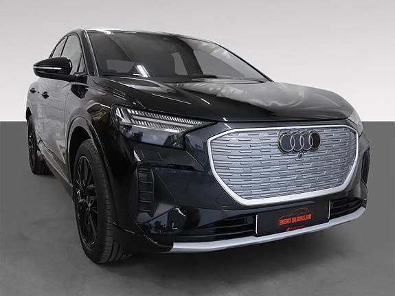 Audi Q4 e-tron 6 of 30