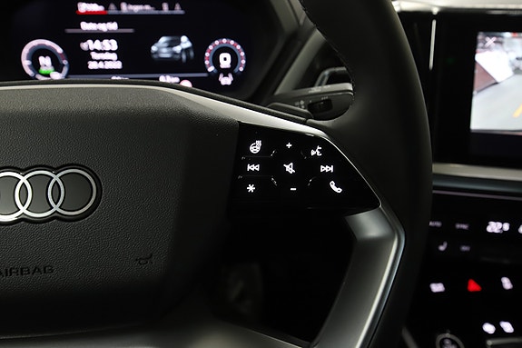 Audi Q4 e-tron 29 of 30