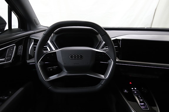 Audi Q4 e-tron 26 of 30