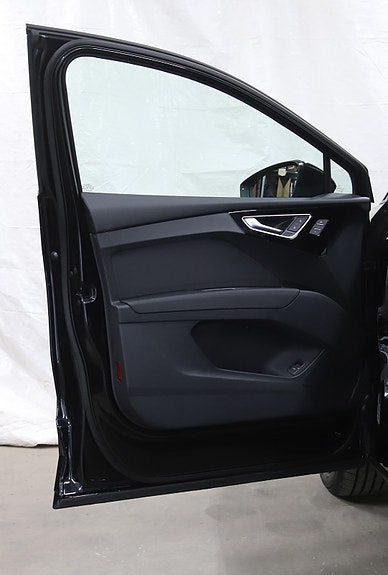 Audi Q4 e-tron 21 of 30