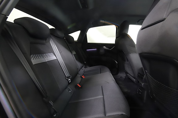 Audi Q4 e-tron 17 of 30