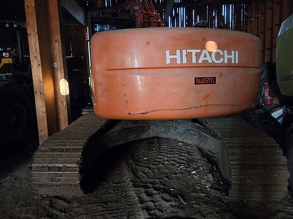 Hitachi Zx225 3 of 5