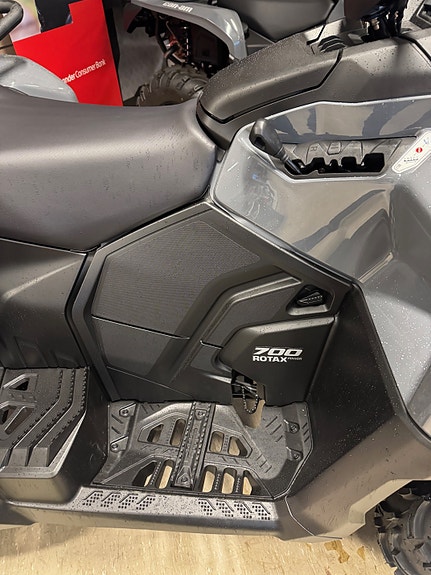 Can-Am Outlander Max DPS 700 T ABS 4 of 6