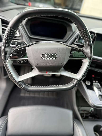 Audi Q4 e-tron 19 of 30