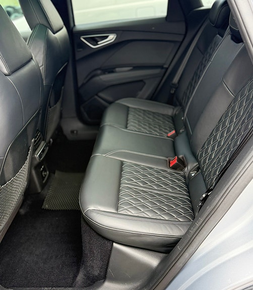 Audi Q4 e-tron 28 of 30