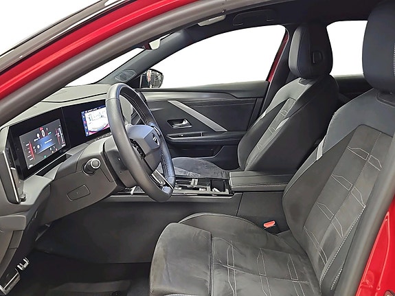 Opel Astra 8 of 24