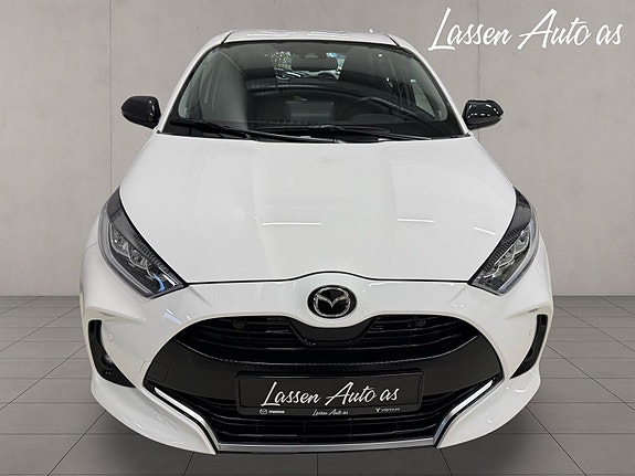 Mazda 2 2 of 5