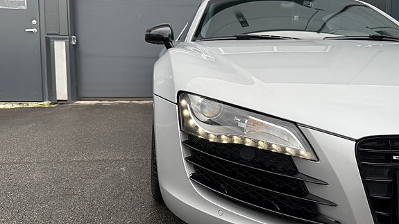 Audi R8 8 of 30