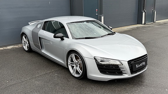 Audi R8 5 of 5