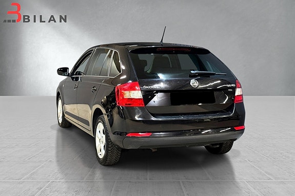 Skoda Rapid 3 of 5
