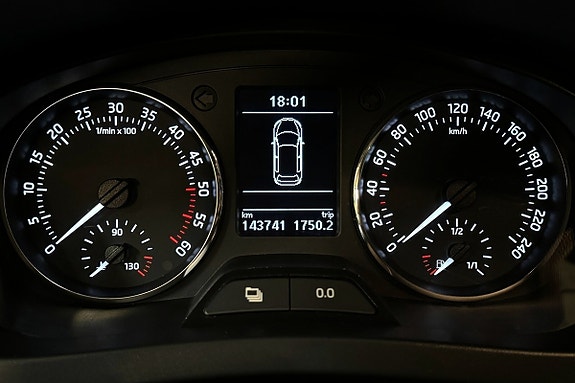 Skoda Rapid 17 of 19